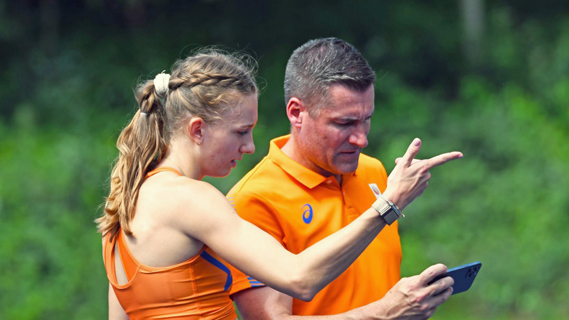 Femke Bol En Laurent Meuwli (1)