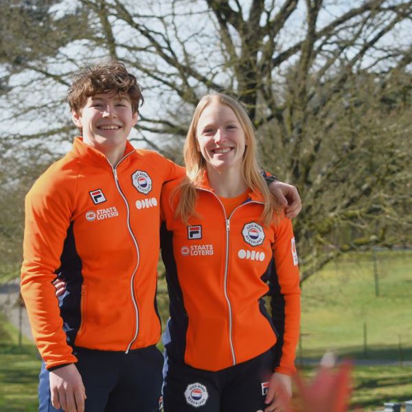 Julie Beurskens En Naomi Van Krevel 1080X720 2