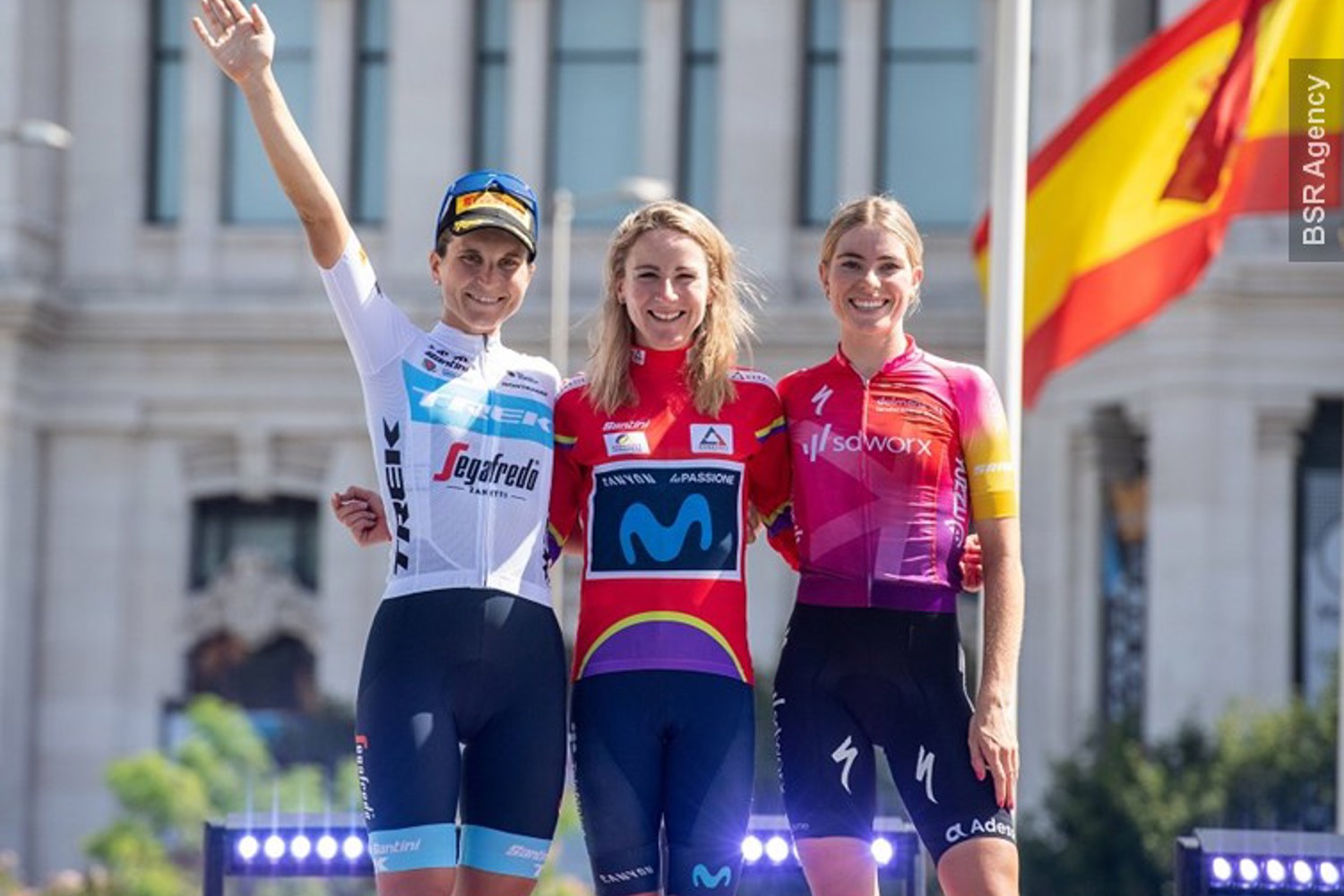 Vuelta Feminina 2022 Longo Borghini Vleuten Vollering BSR AGENCY