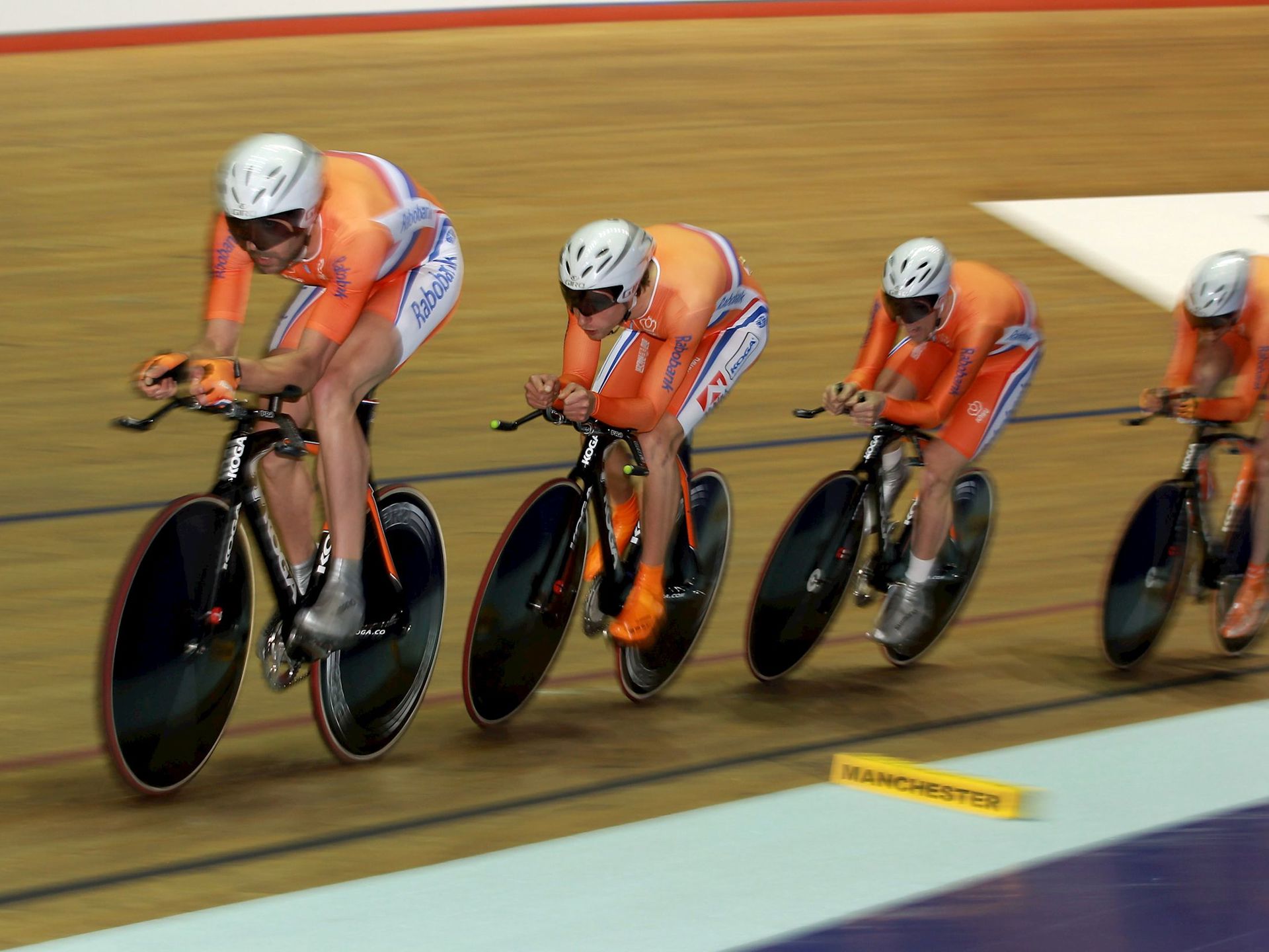 Heimans Huizenga Stroetinga Van der Zwet WC Manchester 2011 GettyImages Bryn Lennon 109305525.jpg